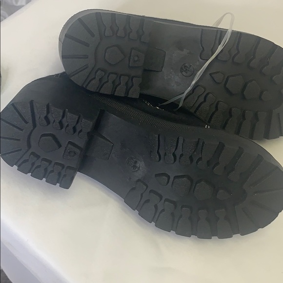 chinese laundry sneakers